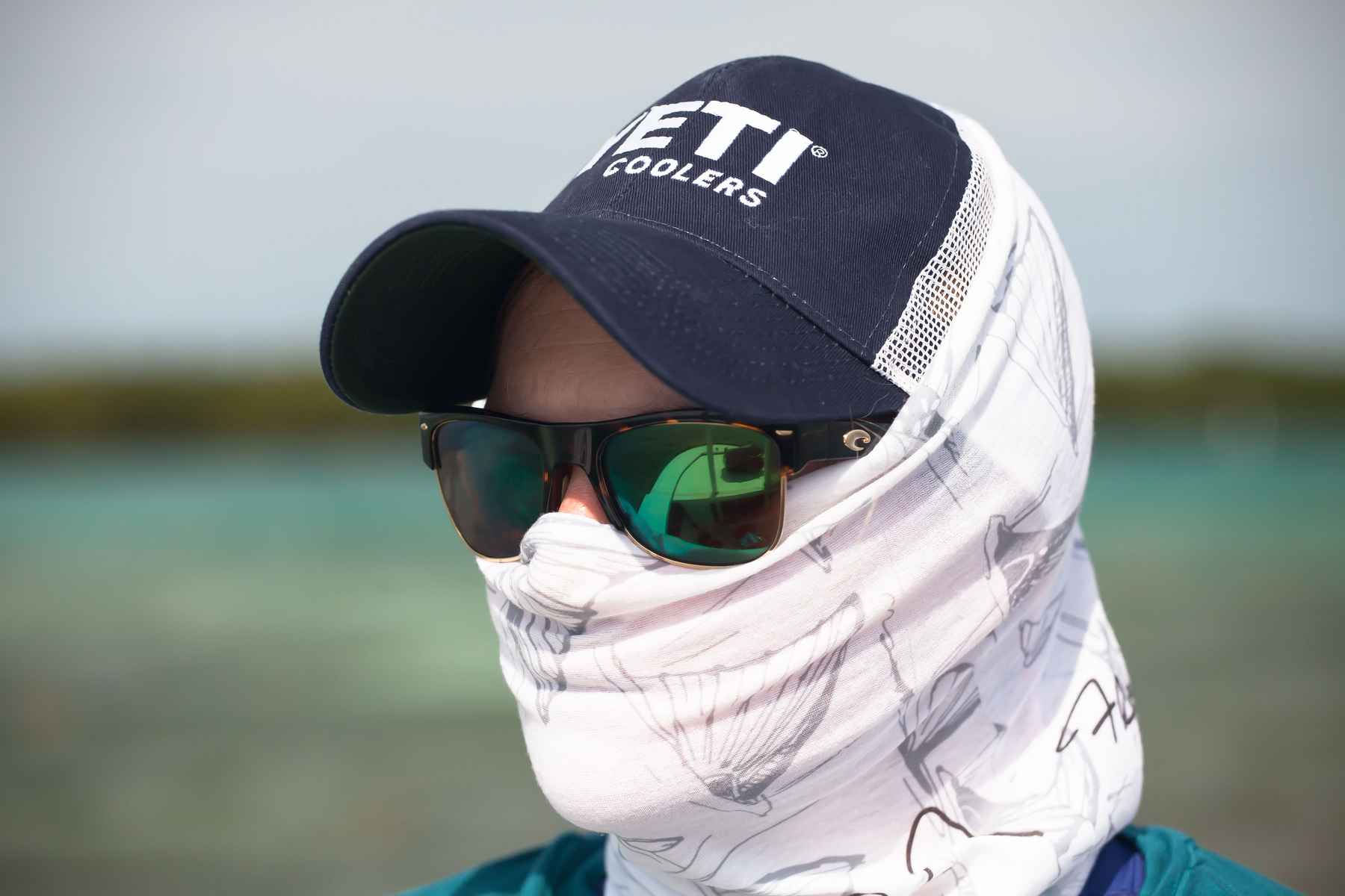 10 Best Fishing Face Masks: Our Favorite Neck Gaiters for Fishing - Lake  Access