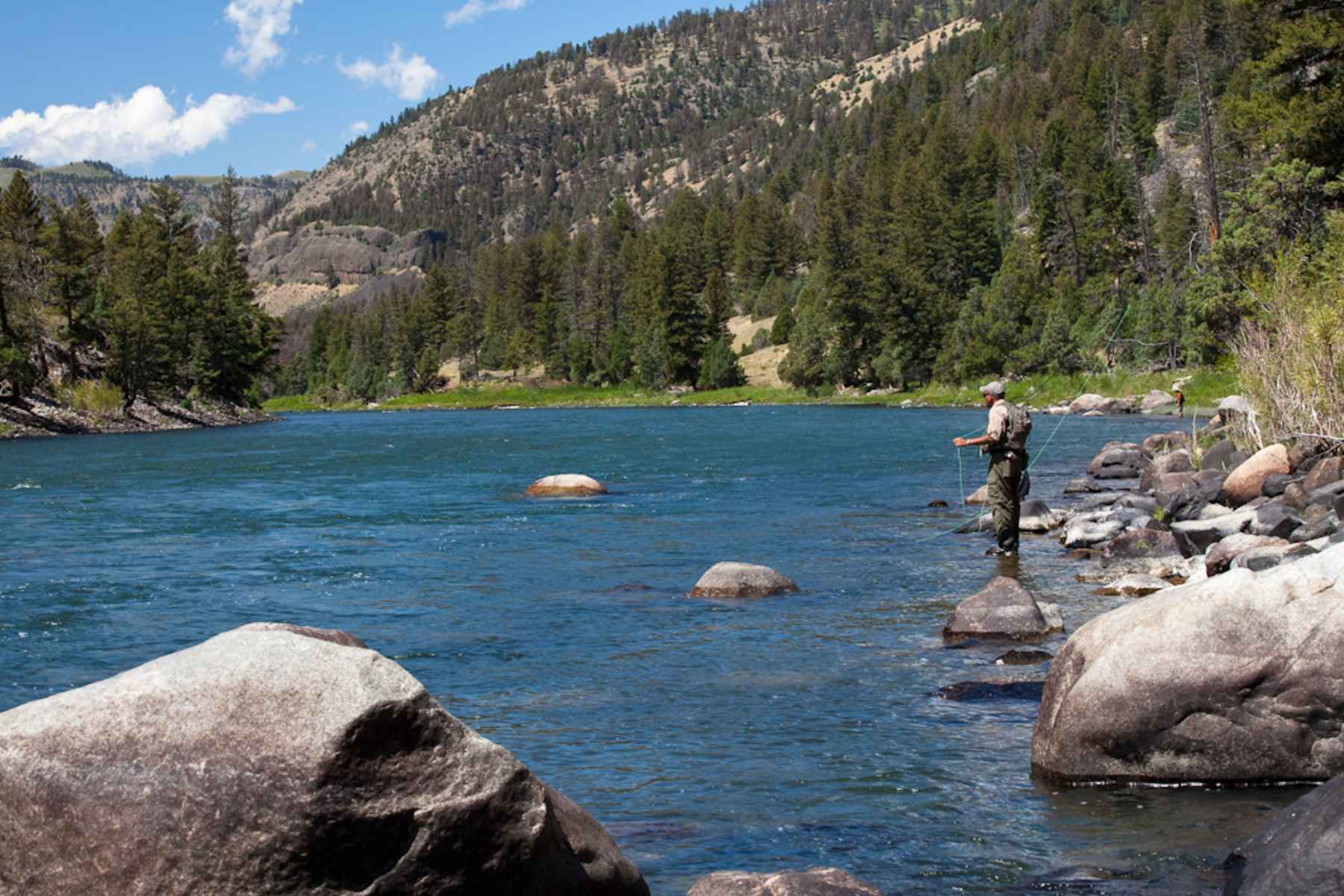 An angler goes ever farther upstream with tenkara - High Country News