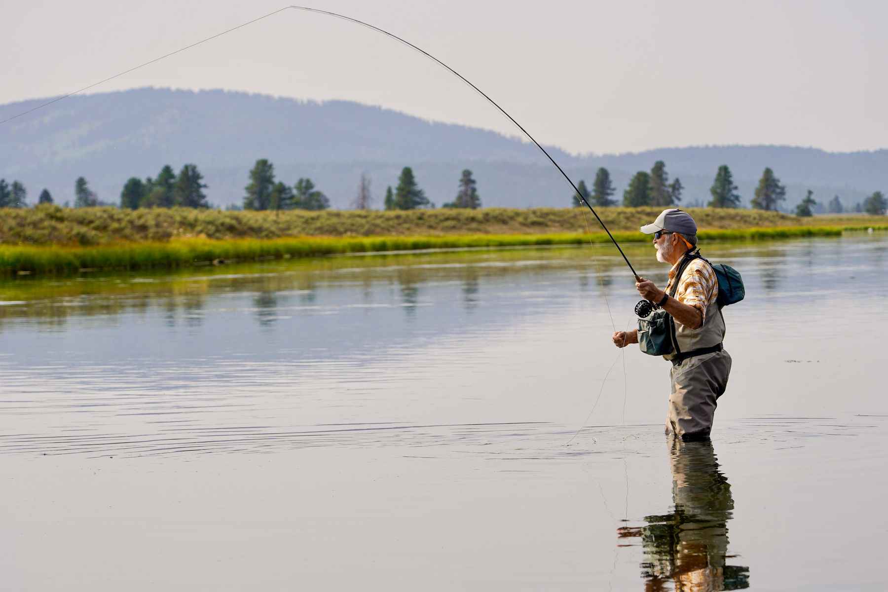 Large fly fishing travel bag – Spey Casting & Fly Fishing lessons