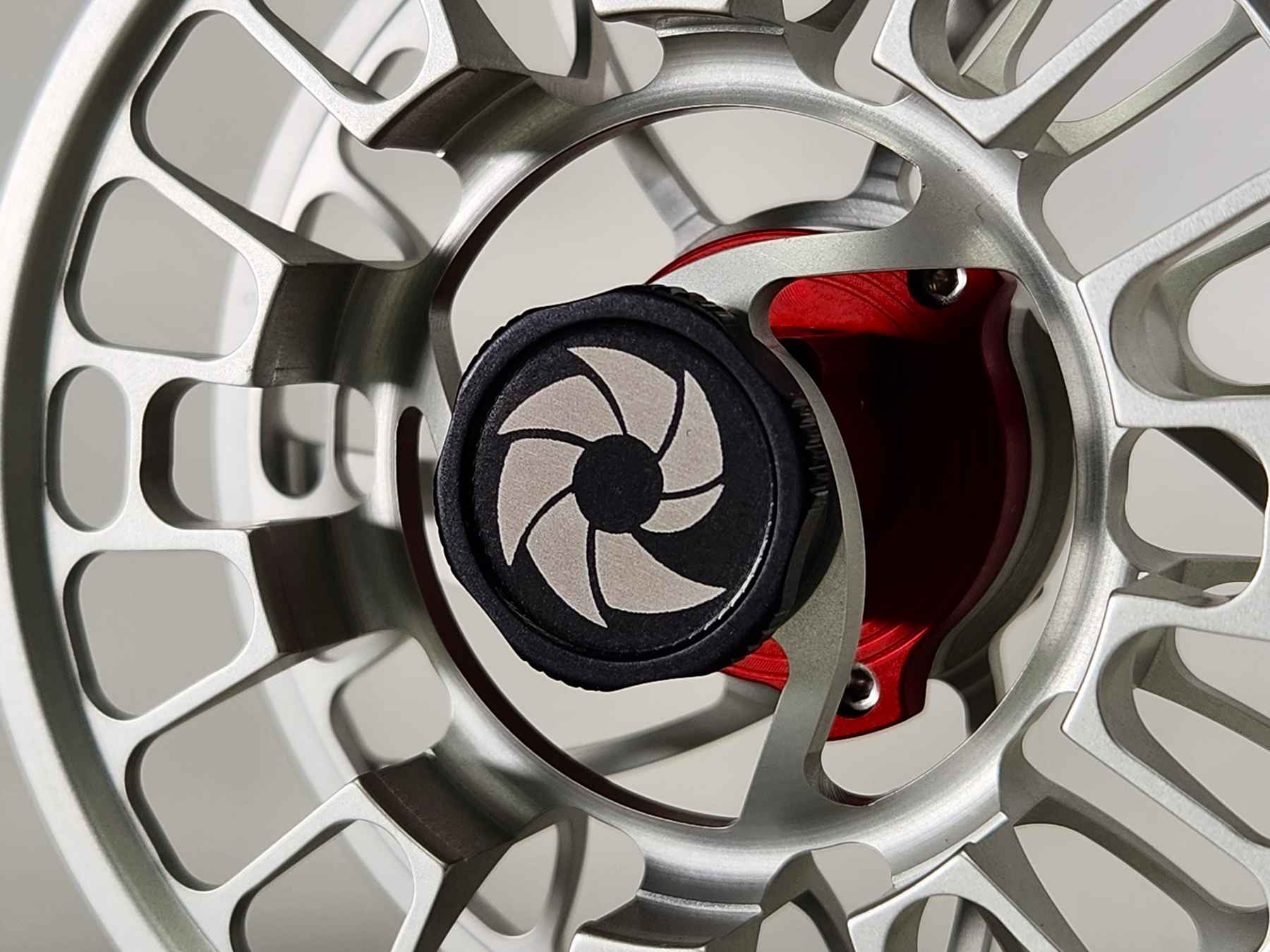 A close-up of the hex-shaped spool release knob on the Nautilus GTS (photo: Nautilus Reels). nautilus reel spool knob