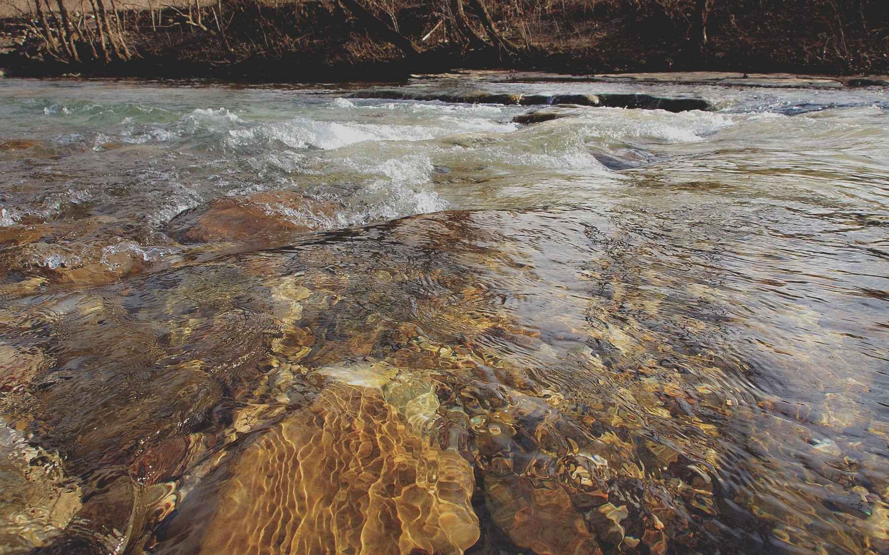 Photo: Johnny Carrol Sain Ozarks Creek