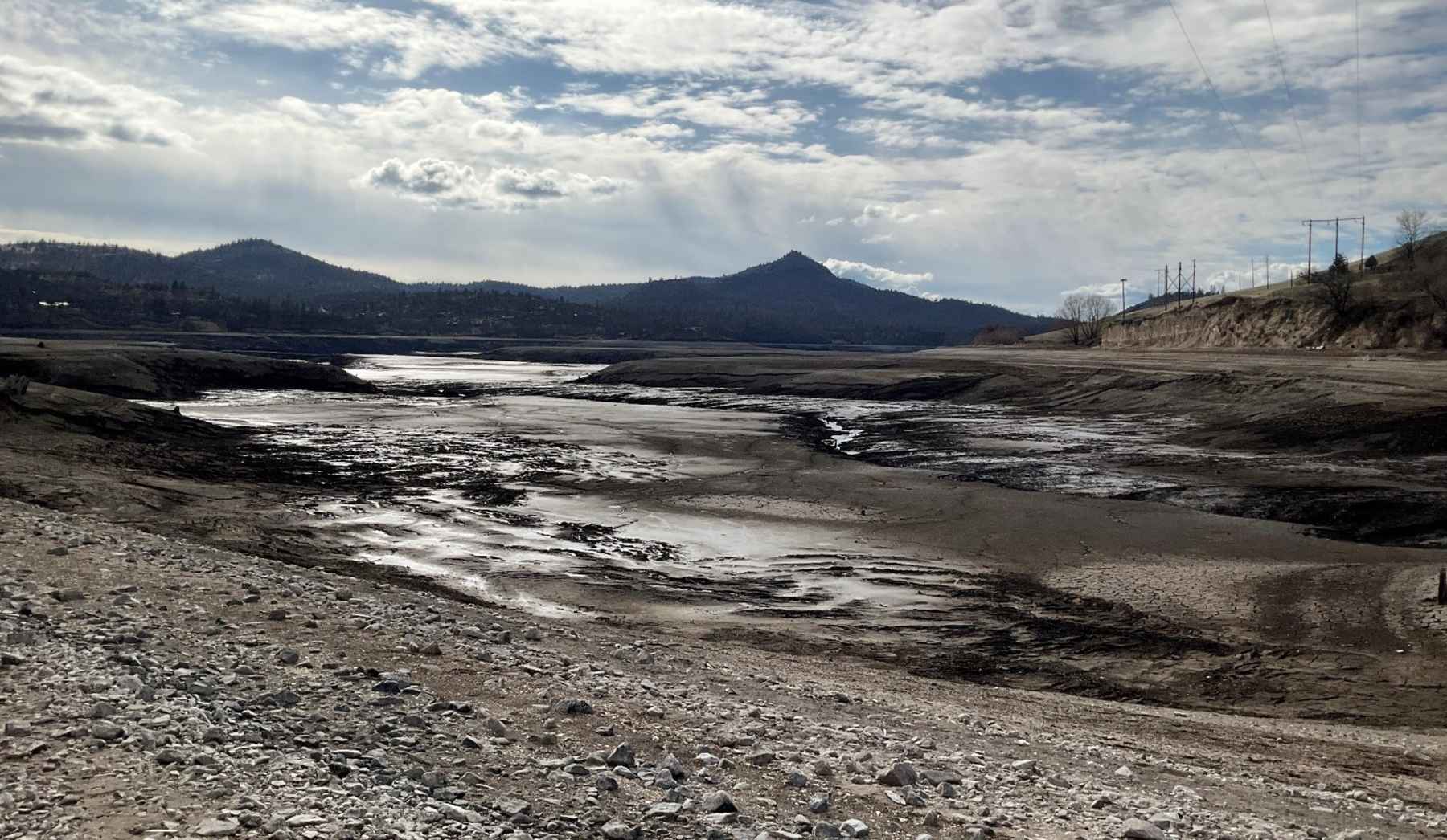 Before and after photos of former Copco Reservoir at Beaver Creek