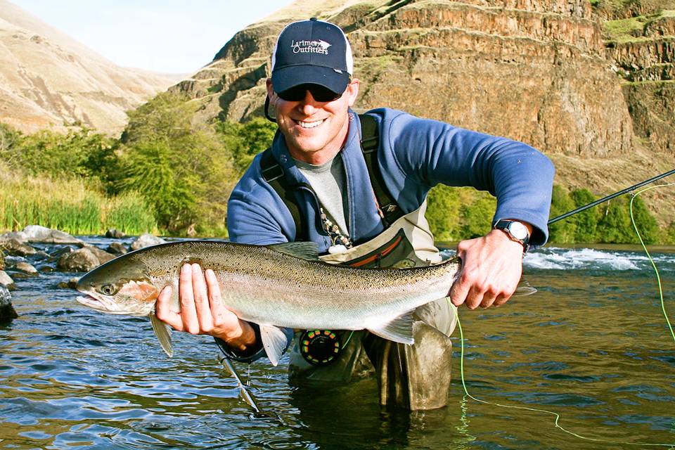 Another fine offering from the Deschutes. Deschutes Steelhead